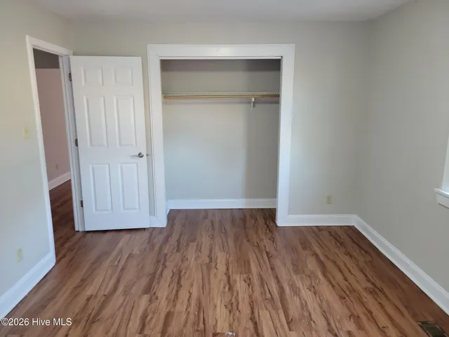 $1,000 | 2505 Dickinson Avenue, Unit A, Greenville, NC 27834