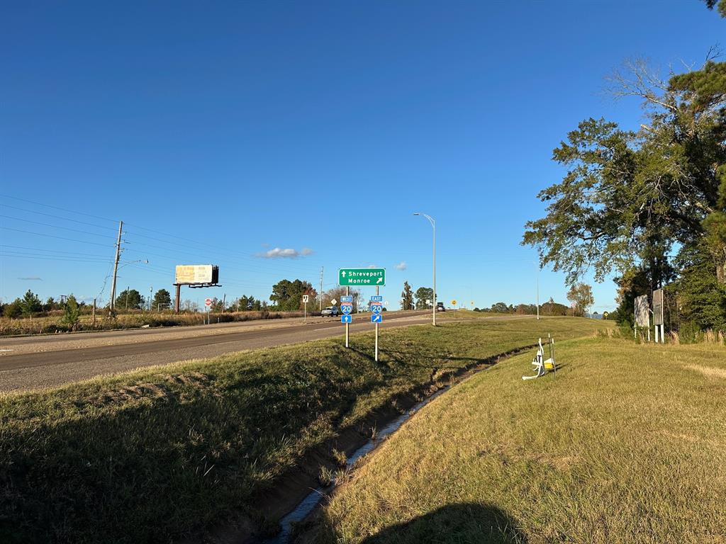 0 Hazel Street Arcadia, LA 71001 - Photo 11 of 17 a view of a road with an ocean view