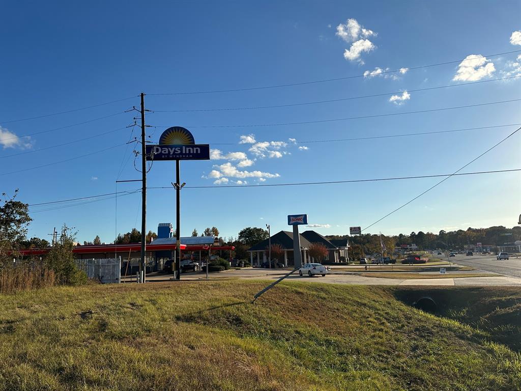 0 Hazel Street Arcadia, LA 71001 - Photo 9 of 17 a view of a balcony