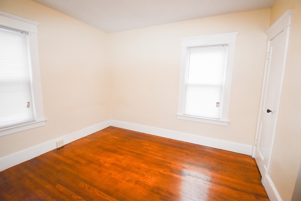 168-170 Prospect Street Springfield, MA 01107 - Photo 20 of 33 Gallery Image 20