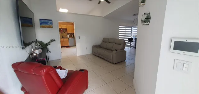 $365,000 | 6702 Southwest 152nd Place, Unit 2802, Miami, FL 33193