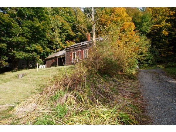 422 Maple Street Stowe, VT 05672 - Photo 3 of 30 Gallery Image 3