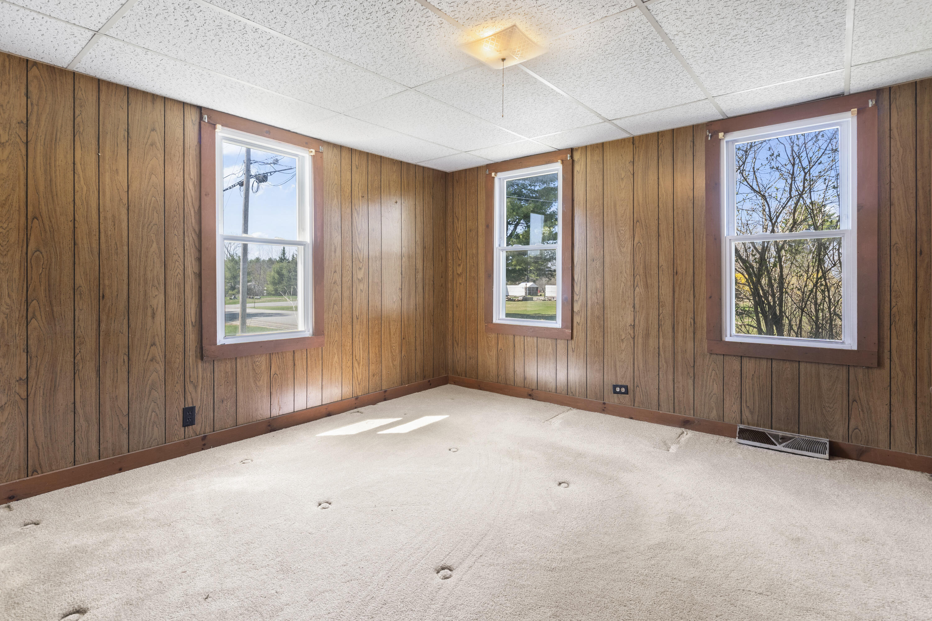 395 East Benton Road Waterville, ME 04901 - Photo 8 of 52 395 E Benton Rd_108