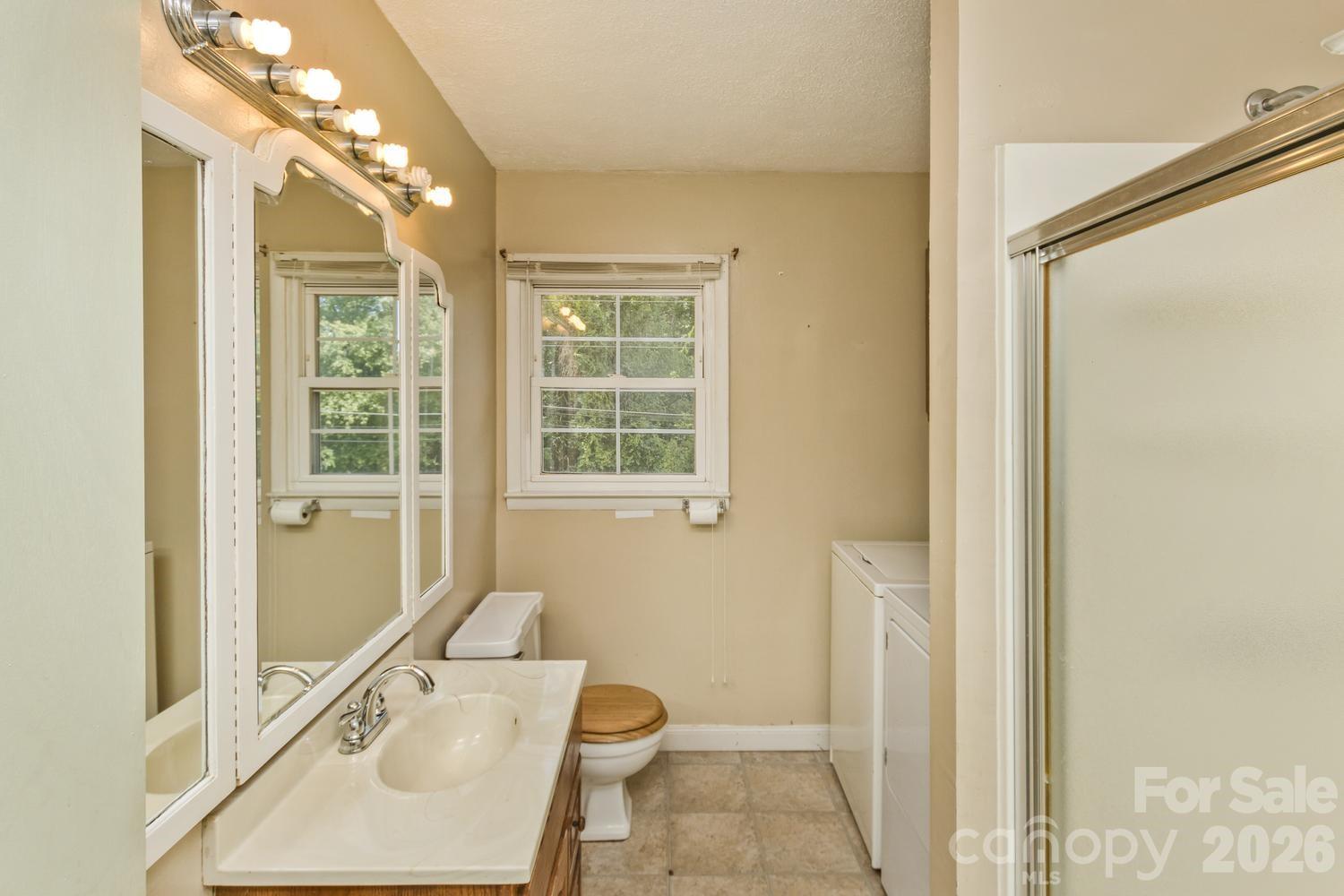379 Bee Tree Road Swannanoa, NC 28778 - Photo 18 of 33 Gallery Image 18