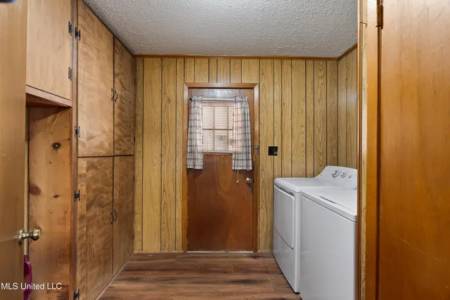 $220,000 | 1637 Lake Lincoln Drive Northeast, Brookhaven, MS 39601