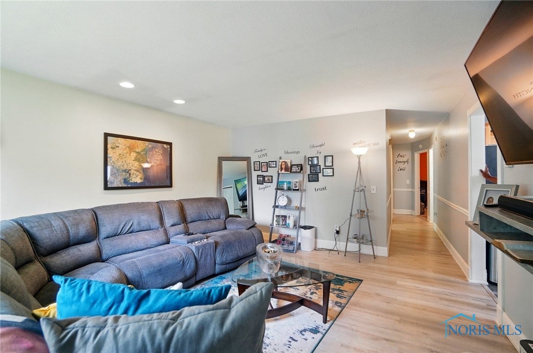 5340 Morrow Road Toledo, OH 43615 - Photo 6 of 48 Gallery Image 6