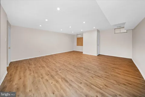 a view of empty room