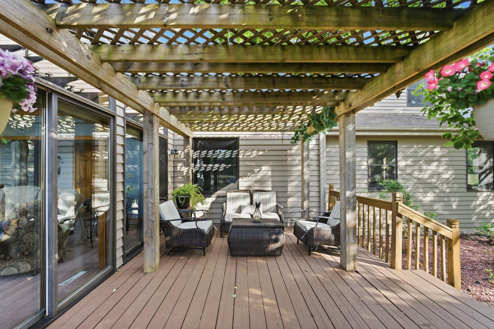 W350S1951 Waterville Road Ottawa, WI 53066 - Photo 48 of 60 Deck & Pergola