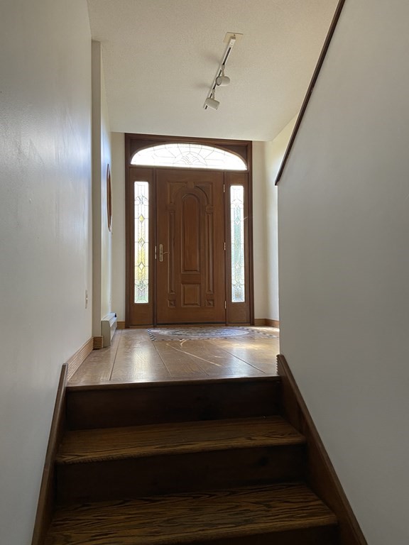 256 S Road Hampden, MA 01036 - Photo 15 of 27