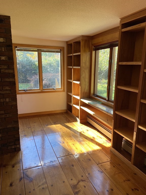 256 S Road Hampden, MA 01036 - Photo 16 of 27