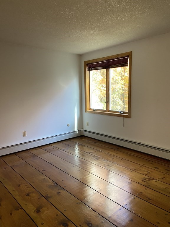 256 S Road Hampden, MA 01036 - Photo 18 of 27