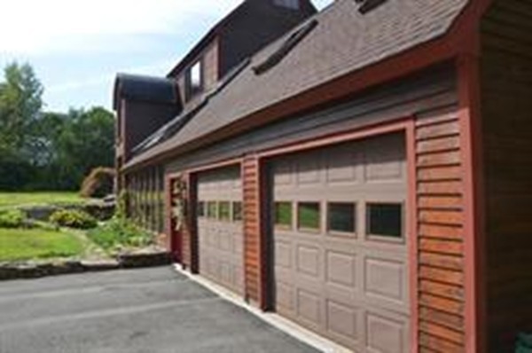 256 S Road Hampden, MA 01036 - Photo 3 of 27