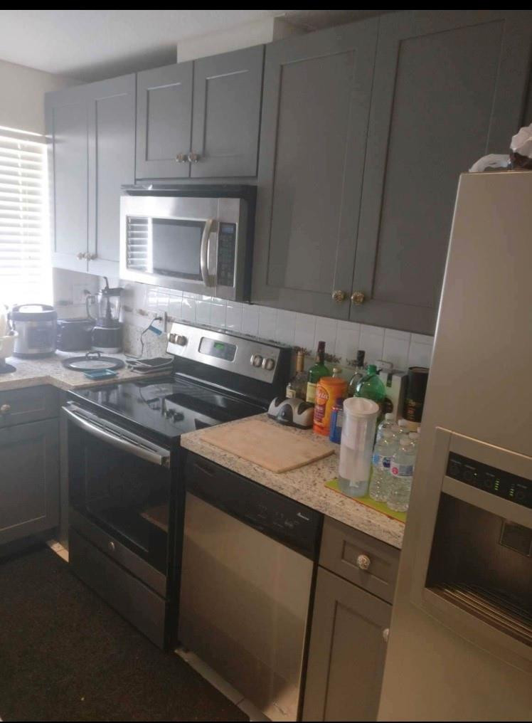 8059 Northwest 8th Street, Unit 2 Miami, FL 33126 - Photo 4 of 15 Photo 4
