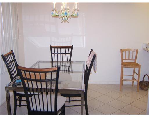 167 Dorset D, Unit 167 Boca Raton, FL 33434 - Photo 4 of 14 Additional Photo