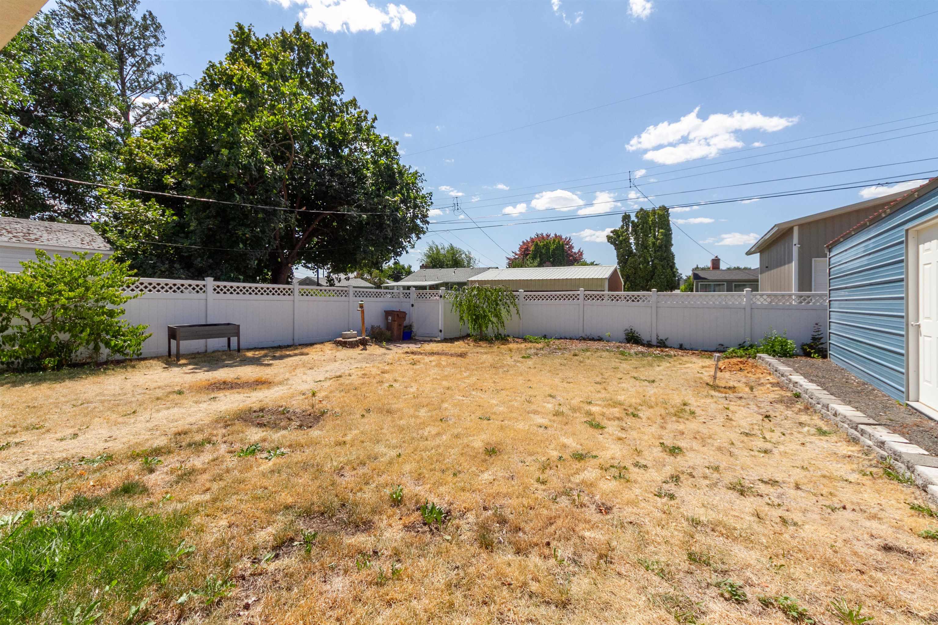 4527 North Rustle Street Spokane, WA 99205 - Photo 25 of 32