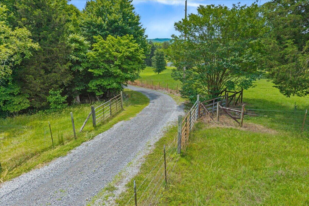 1150 Goodfield Road Decatur, TN 37322 - Photo 39 of 42 38-1150 Goodfield Rd-38