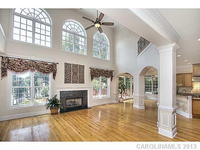 5526 Plantation Ridge Road Charlotte, NC 28214 - Photo 6 of 16 Gallery Image 6