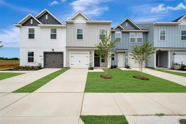 $296,000 | 9405 Harborview Drive, Unit B, Providence Village, TX 76227