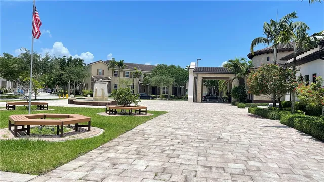 $1,550 | Kendall Commons, Miami, FL 33196