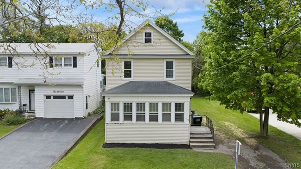 $2,500 | 423 Wendell Terrace, Syracuse, NY 13203