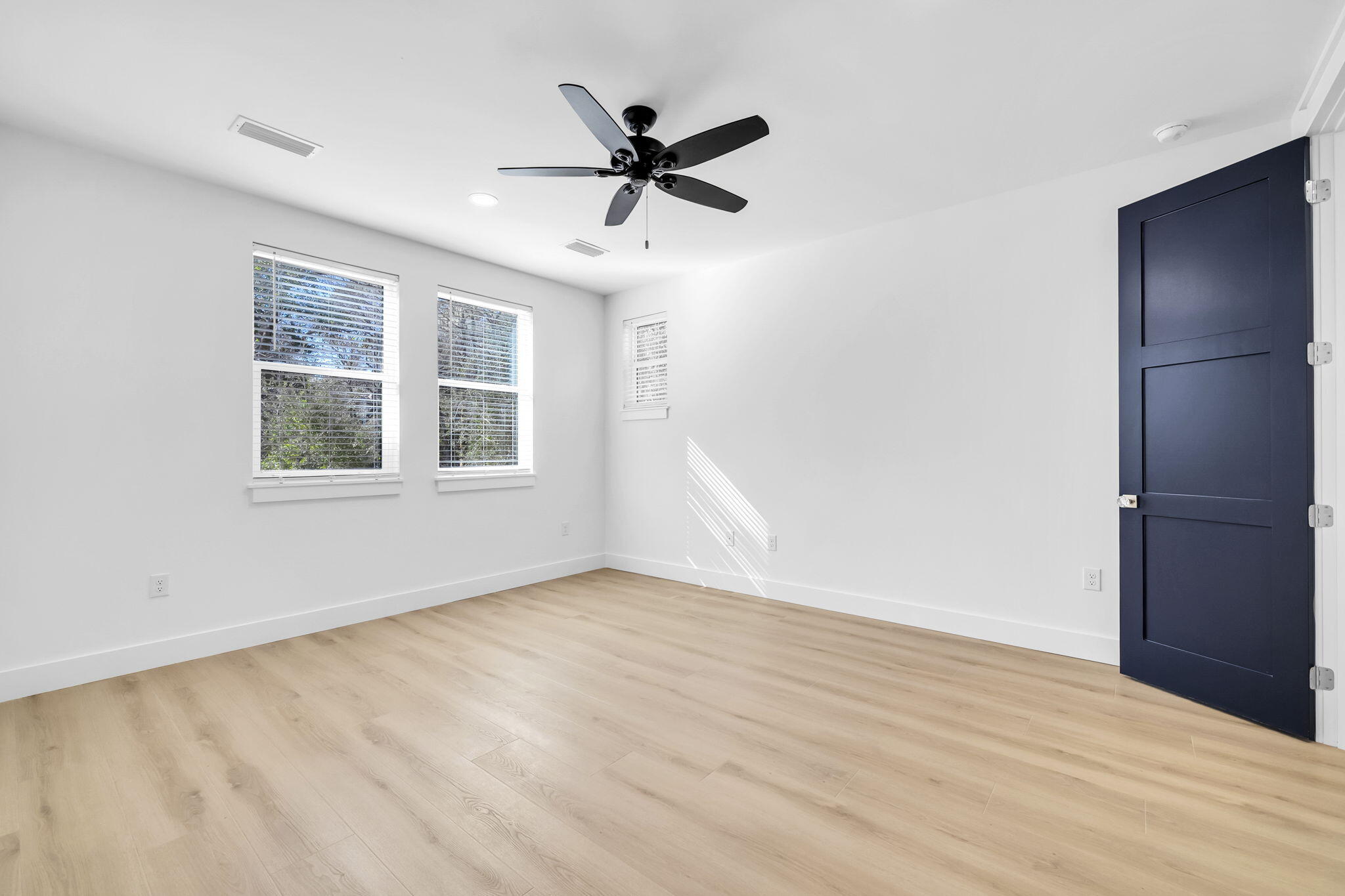 129 Osprey Lane Santa Rosa Beach, FL 32459 - Photo 14 of 31 primary bedroom