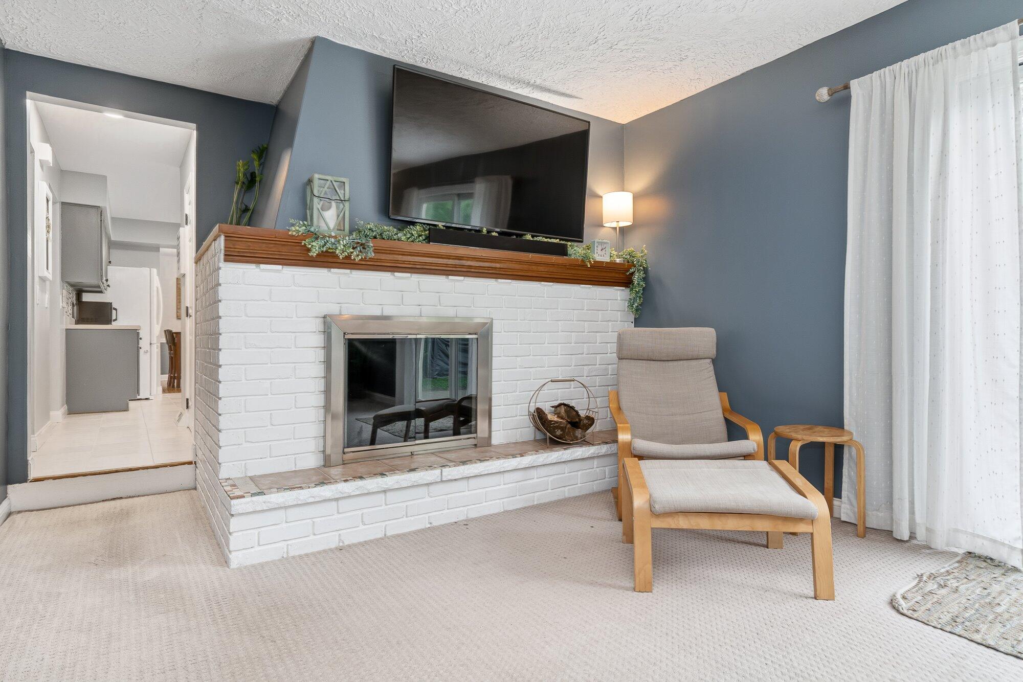 1027 Piccadilly Road Kalamazoo, MI 49006 - Photo 13 of 45 16-WM1027piccadilly-16