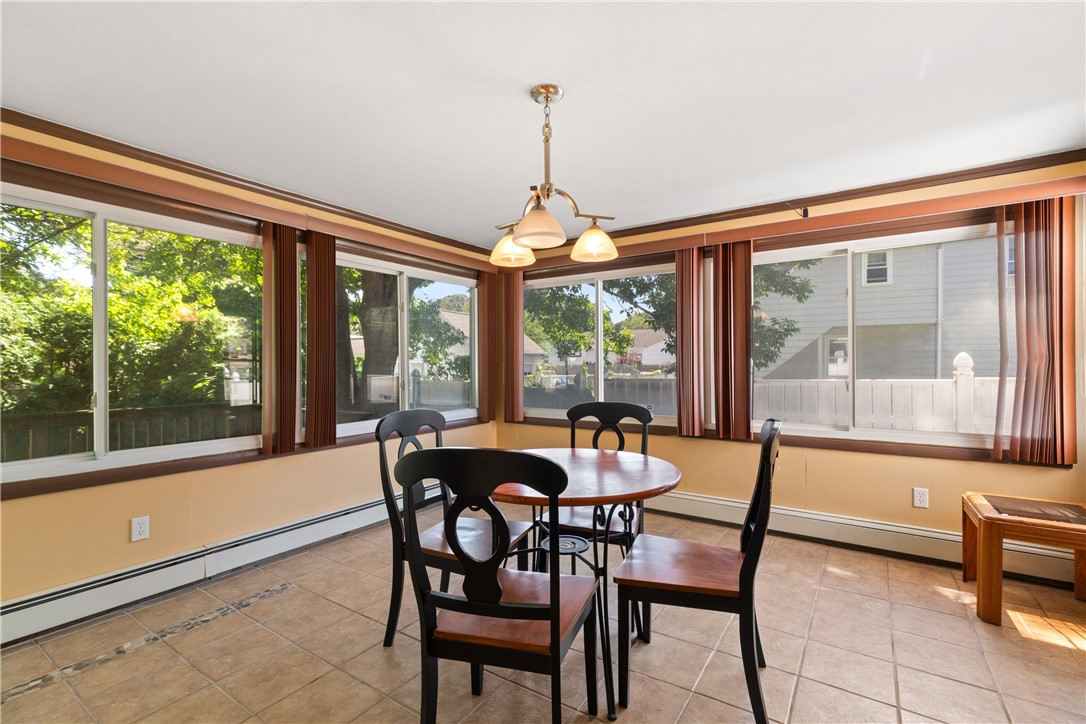 389 Great Road Lincoln, RI 02865 - Photo 8 of 24 Gallery Image 8