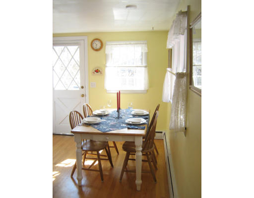 28 Seaview Road Bourne, MA 02562 - Photo 10 of 17