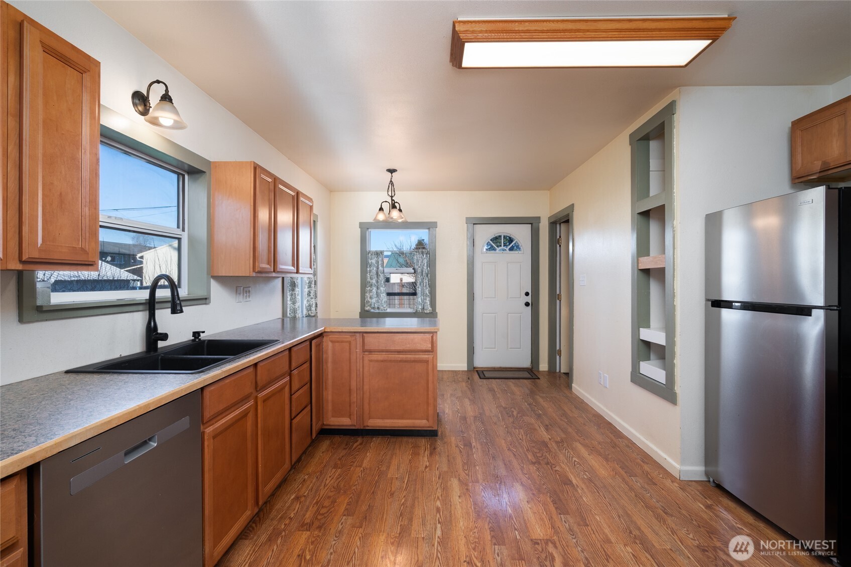 610 Jameson Street Sedro-Woolley, WA 98284 - Photo 10 of 29