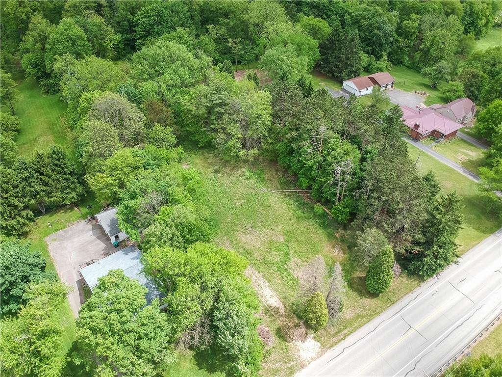 4711 Ellwood Road New Castle, PA 16101 - Photo 2 of 11 Gallery Image 2