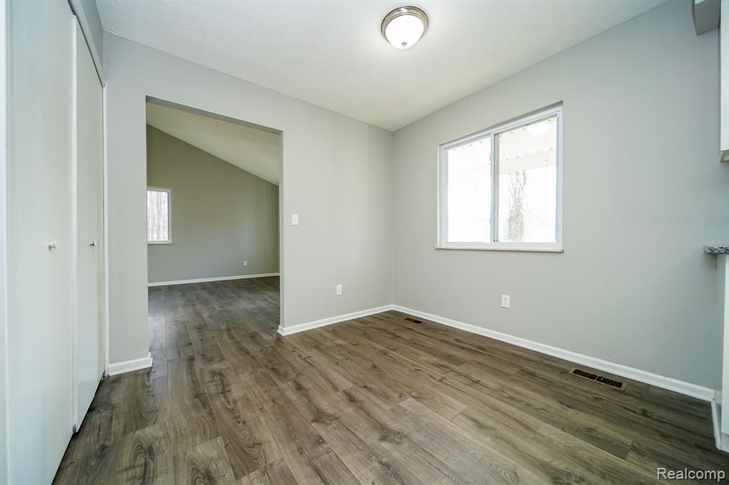 3890 Mason Road Howell, MI 48843 - Photo 20 of 62 Gallery Image 20