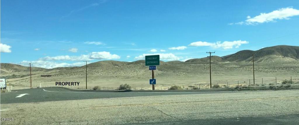 45215 East Afton Canyon Road Baker, CA 92309 - Photo 20 of 29 a view of a basketball court