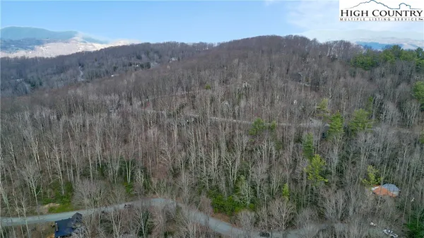 $15,000 | 148 Rhododendron Drive, Beech Mountain, NC 28604