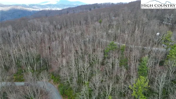 $15,000 | 148 Rhododendron Drive, Beech Mountain, NC 28604