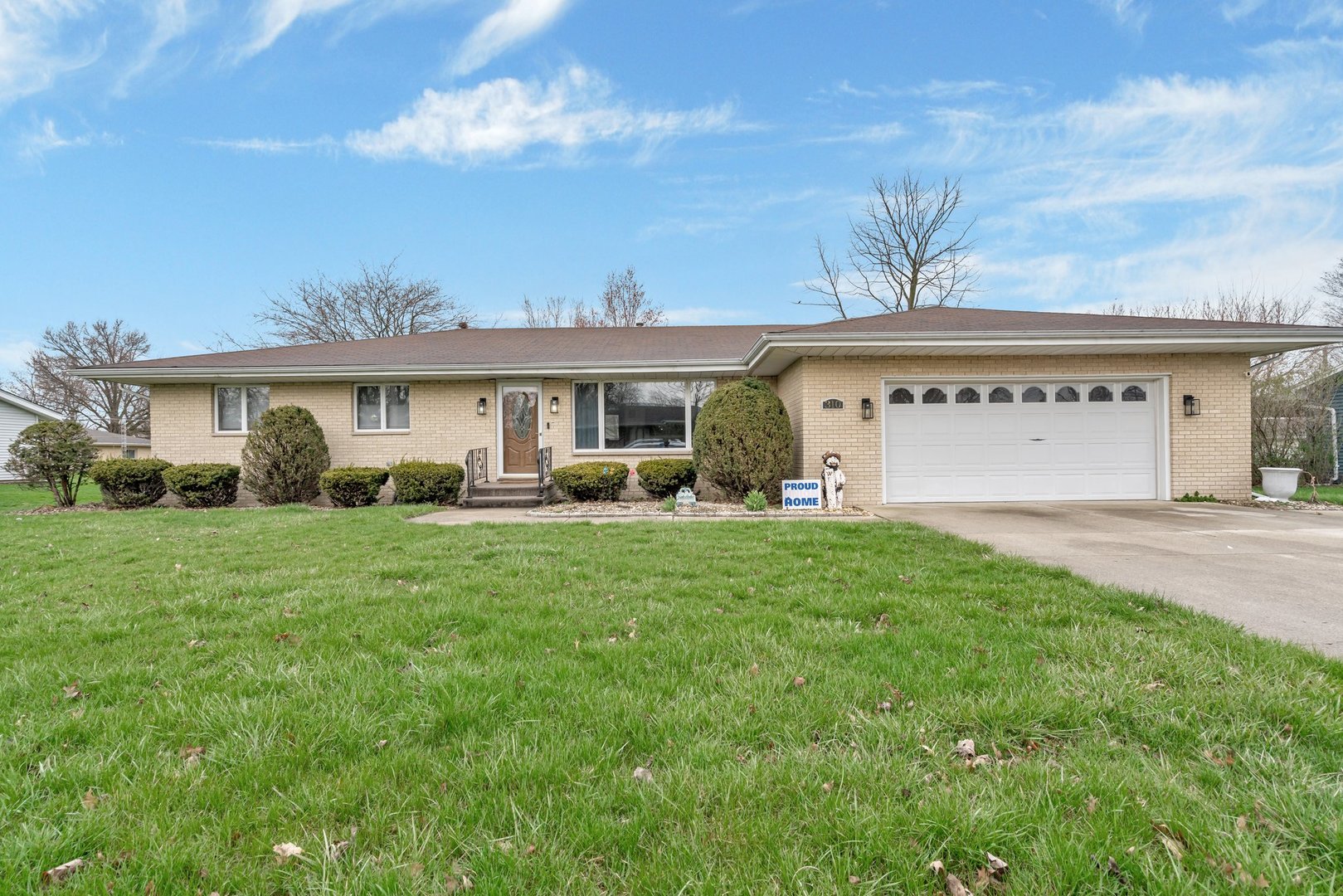 310 Prospect Avenue Dwight, IL 60420 - Photo 3 of 32