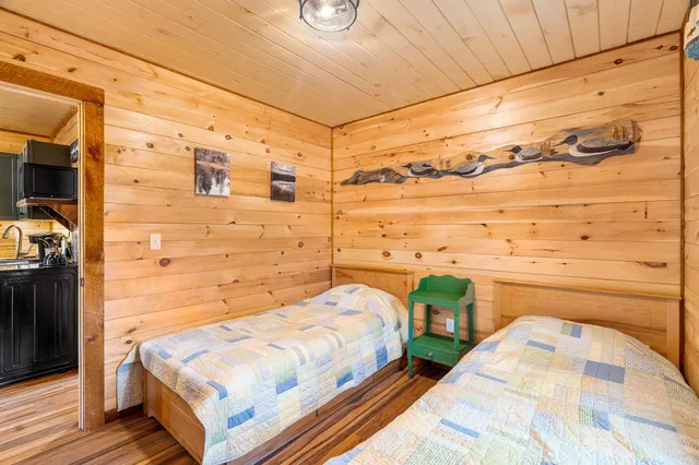 $400,000 | 17 South Hill Drive, Lempster, NH 03605