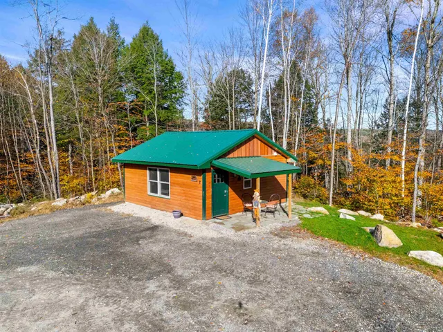 $400,000 | 17 South Hill Drive, Lempster, NH 03605
