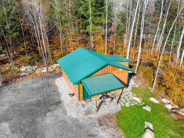 $400,000 | 17 South Hill Drive, Lempster, NH 03605