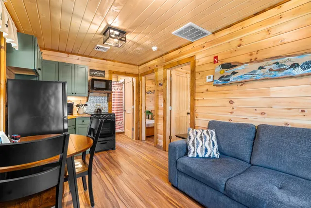 $400,000 | 17 South Hill Drive, Lempster, NH 03605