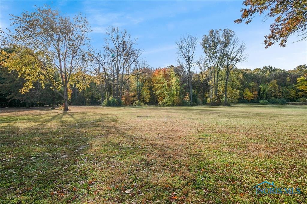 10025 Old State Line Road Holland, OH 43528 - Photo 11 of 50 Gallery Image 11