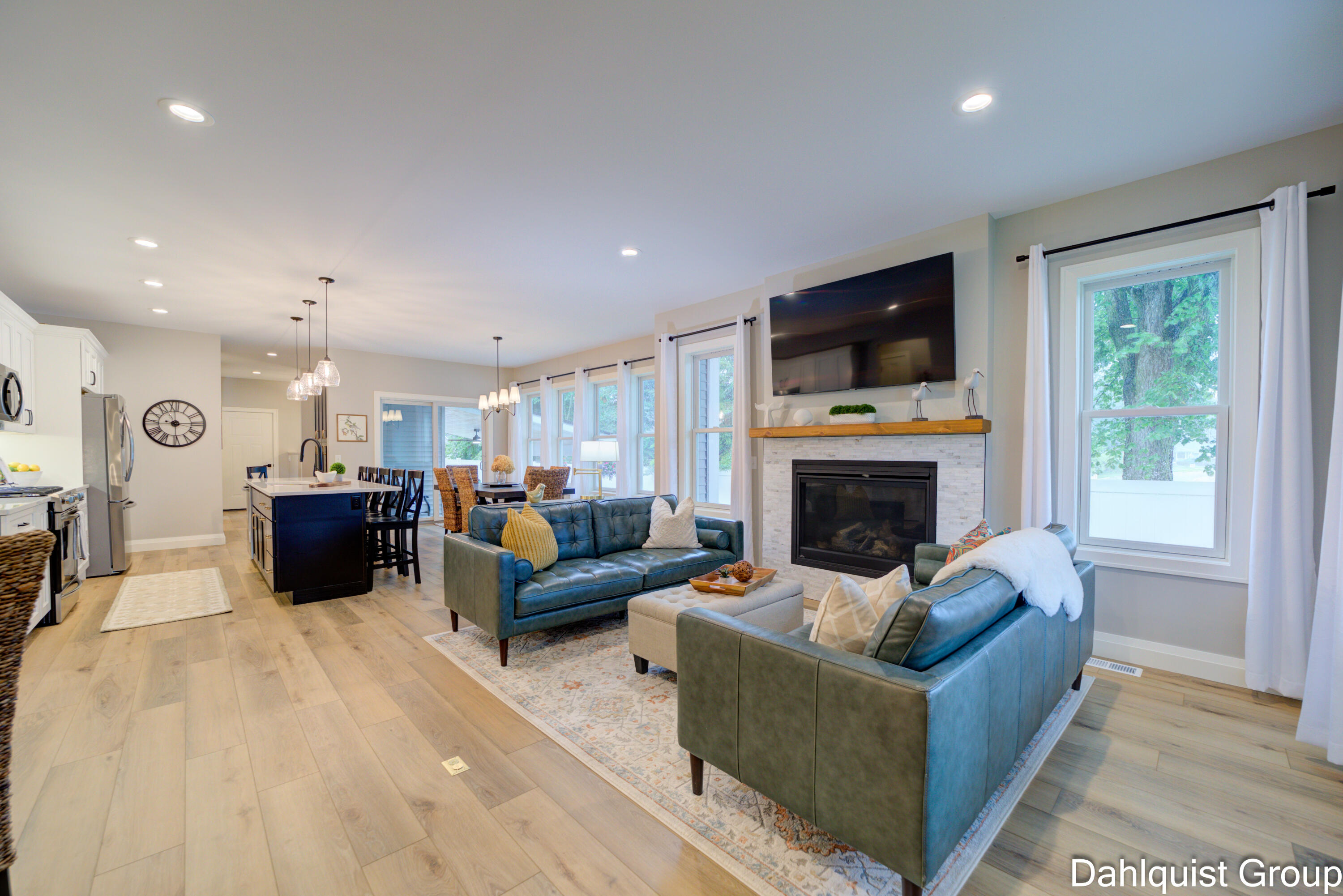 1813 Ruddiman Drive Muskegon, MI 49445 - Photo 12 of 109 1813 Ruddiman (12 of 110)