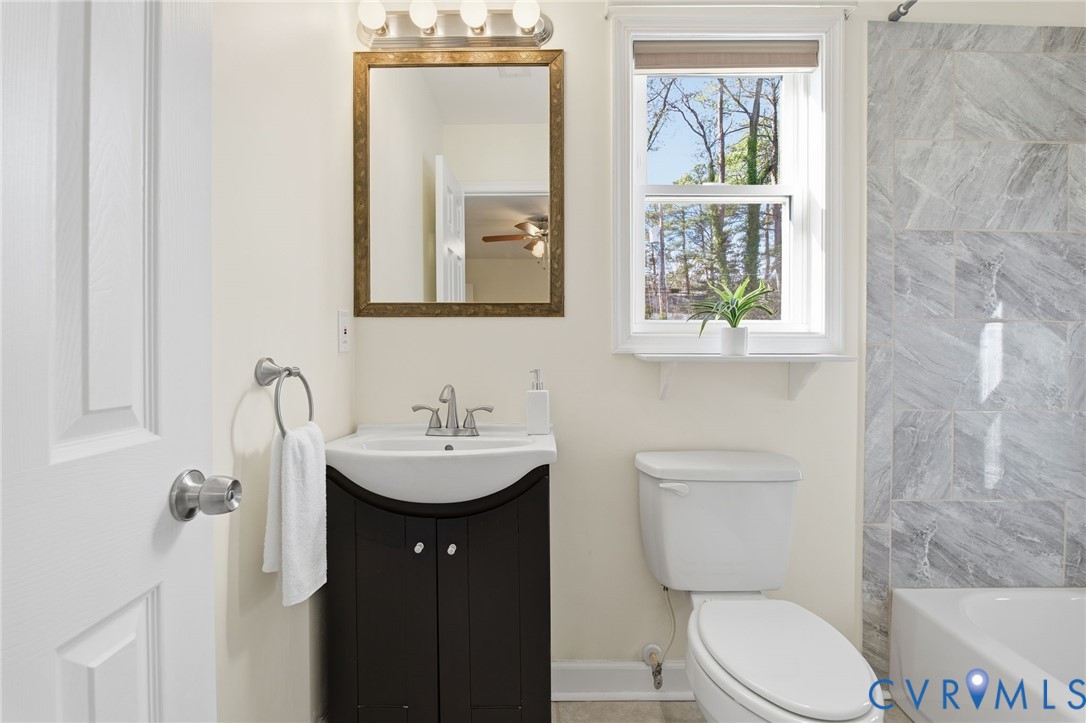 1802 Rockwood Road Richmond, VA 23226 - Photo 13 of 21 Primary #2 ensuite bath