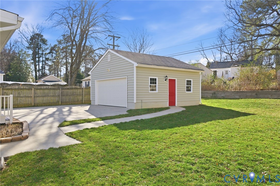 1802 Rockwood Road Richmond, VA 23226 - Photo 19 of 21 2 car garage (w storage above)