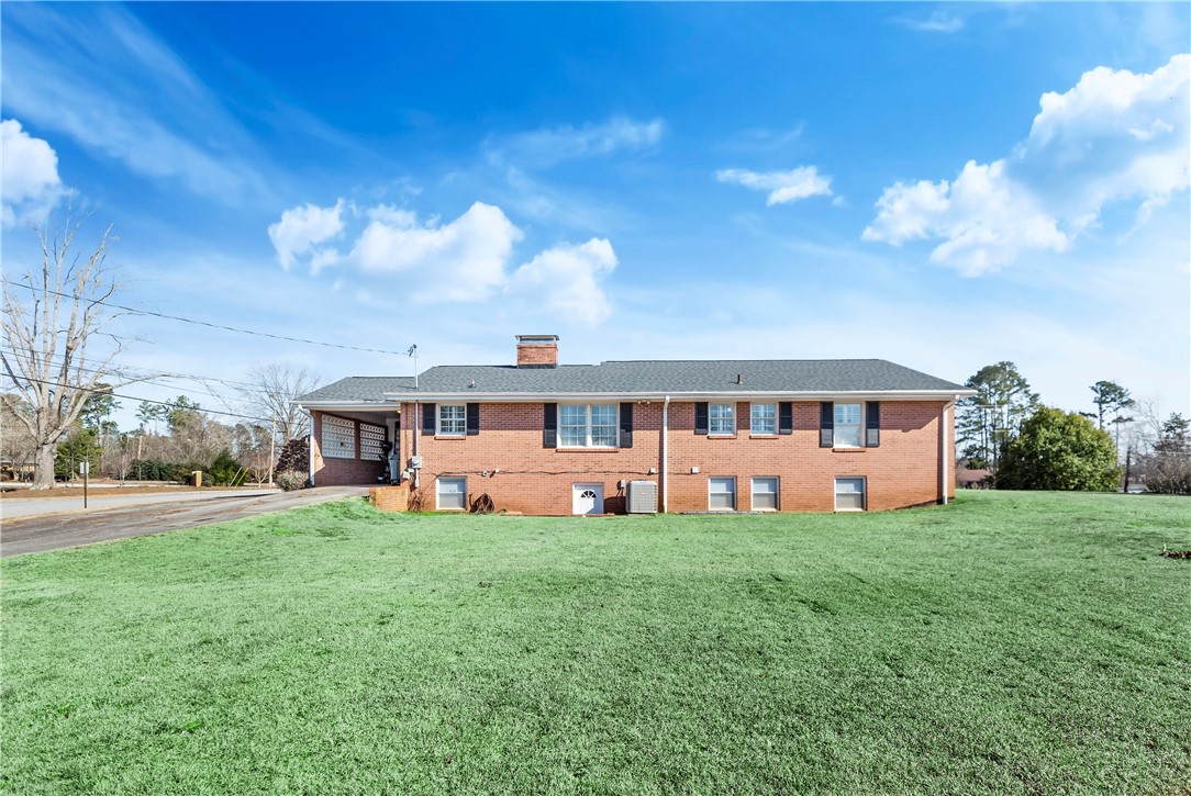 702 Quincy Road Seneca, SC 29678 - Photo 28 of 31 Gallery Image 28