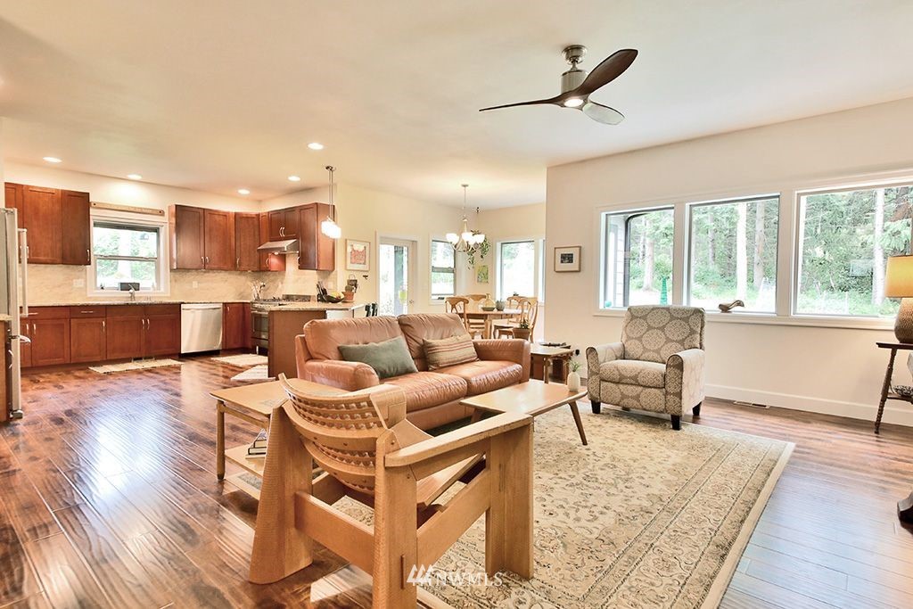 5848 Silver Fin Road Freeland, WA 98249 - Photo 4 of 20