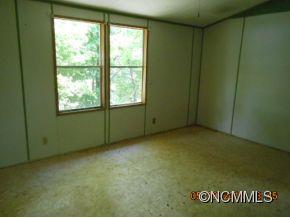 1650 B Old Fort Road Fairview, NC 28730 - Photo 7 of 12 Gallery Image 7