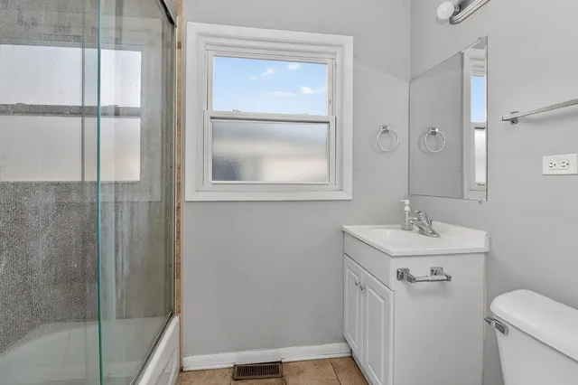 $220,000 | 1800 Cora Street, Crest Hill, IL 60403