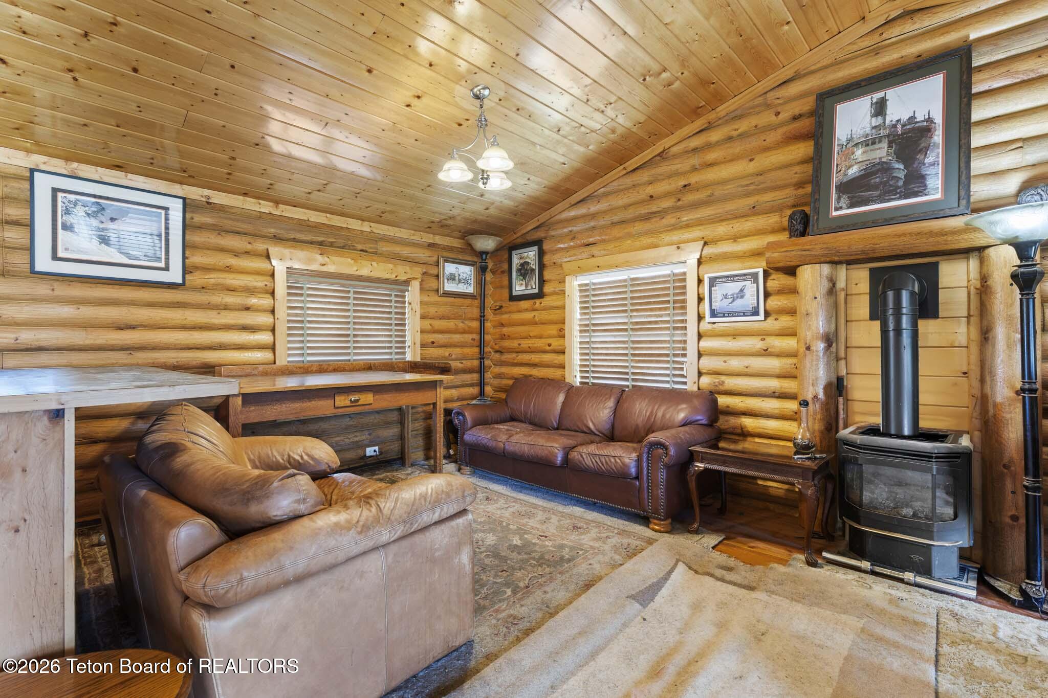 4589 Pinnacle Trail Victor, ID 83455 - Photo 6 of 19 6V2A3662(1)