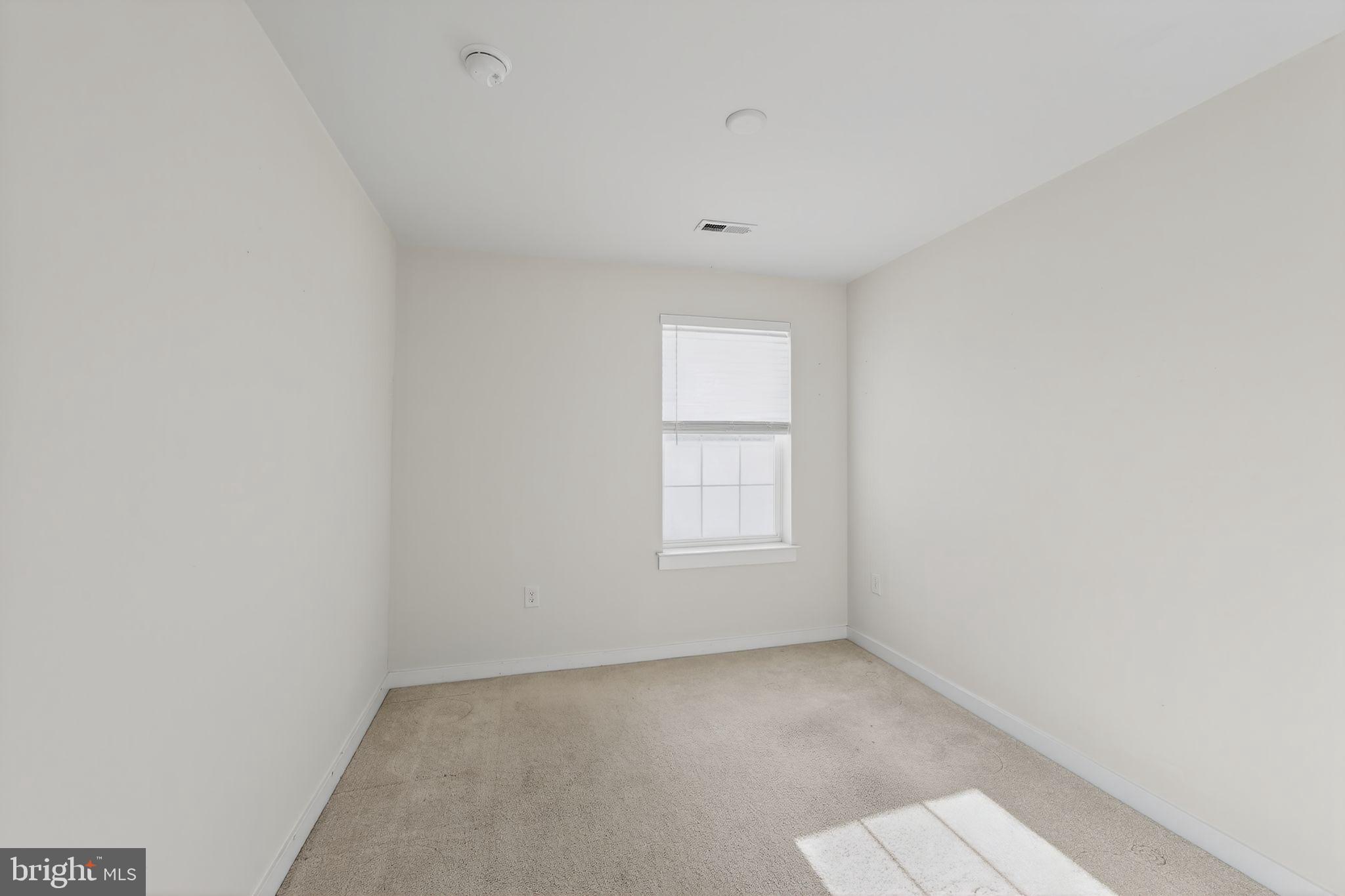 78 Wil-Be Drive Pottstown, PA 19465 - Photo 12 of 18 an empty room with a window