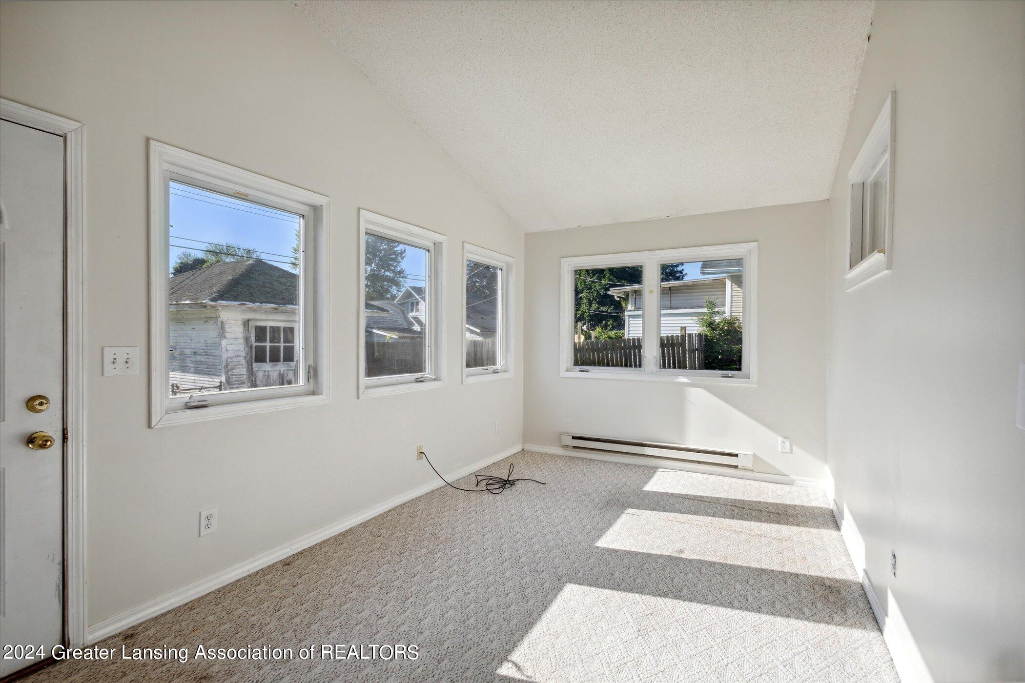 2409 Kensington Road Lansing, MI 48910 - Photo 18 of 35 1-2409-Kensington-Rd-Lansing-MI-48910-Wi